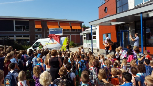 Zonnepanelen officieel in gebruik genomen
